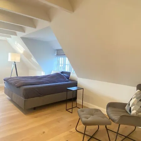 Reethues Oevenum- Klassik Trifft Auf Moderne Holiday home *