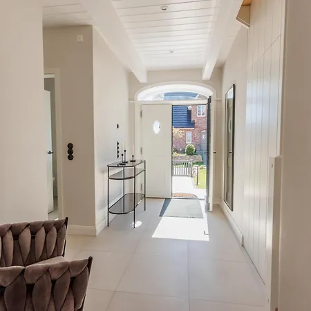 Holiday home Reethues Oevenum- Klassik Trifft Auf Moderne